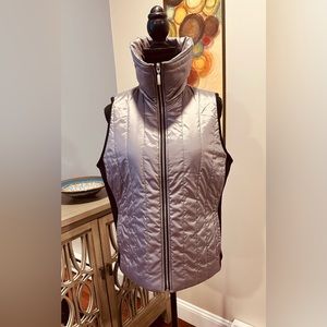 Zenergy by Chico’s gray and black vest